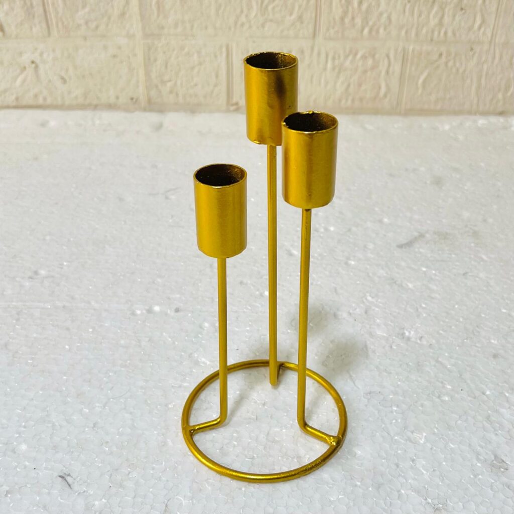 Elegant Metal Candle Holder Stand – Decorative Tabletop Centerpiece for Home Décor