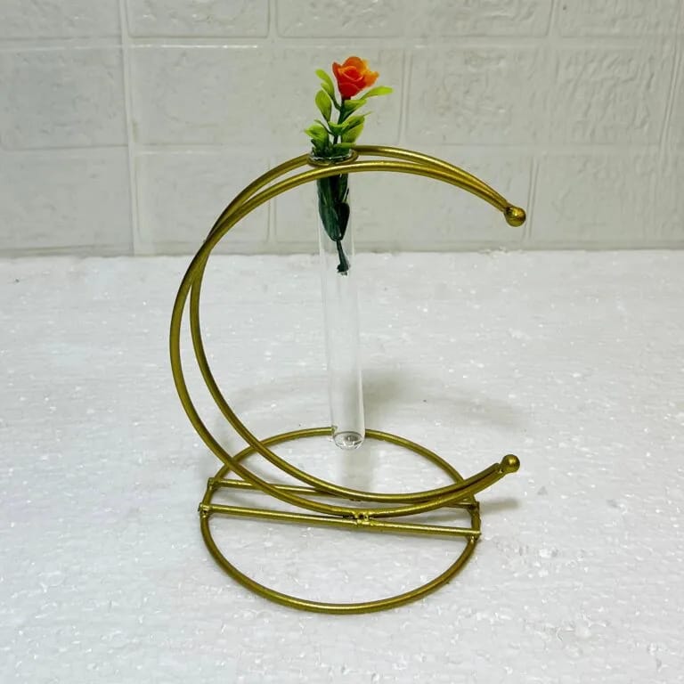 Hafsa Golden Vase for Home Decor – Elegant Luxury Decorative Flower Vase