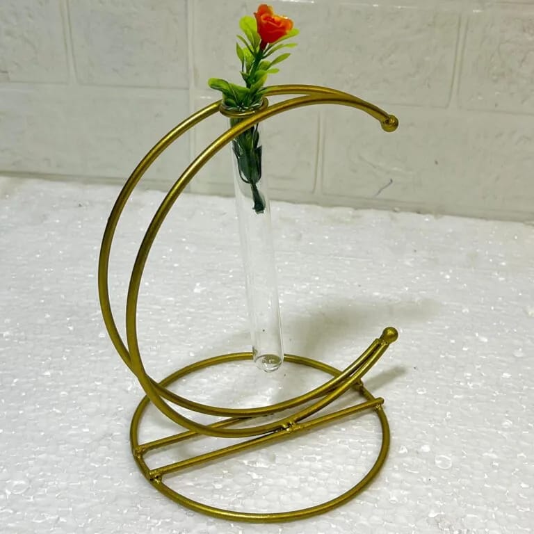Hafsa Golden Vase for Home Decor – Elegant Luxury Decorative Flower Vase