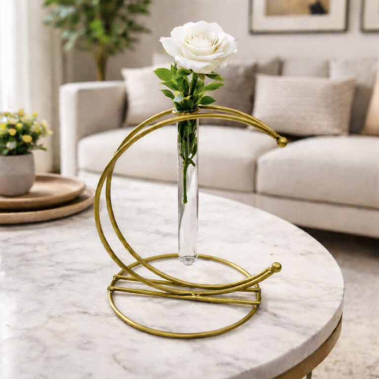 Hafsa Golden Vase for Home Decor – Elegant Luxury Decorative Flower Vase
