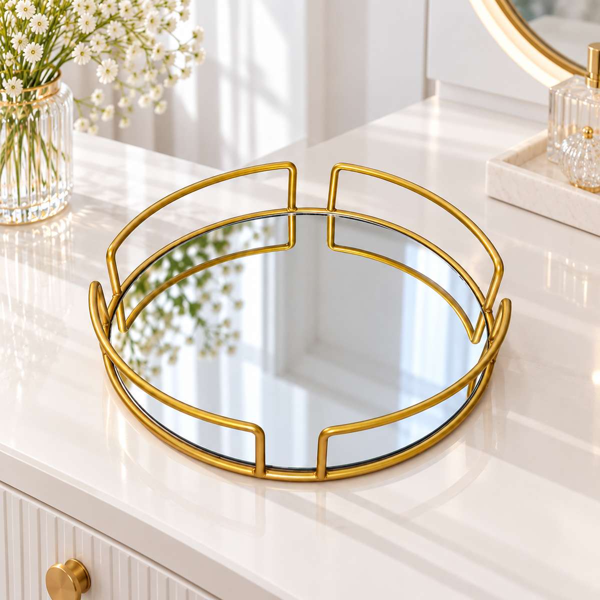 Perfume Plate Round Tray with Gold Metal & Glass – Elegant Vanity Organizer