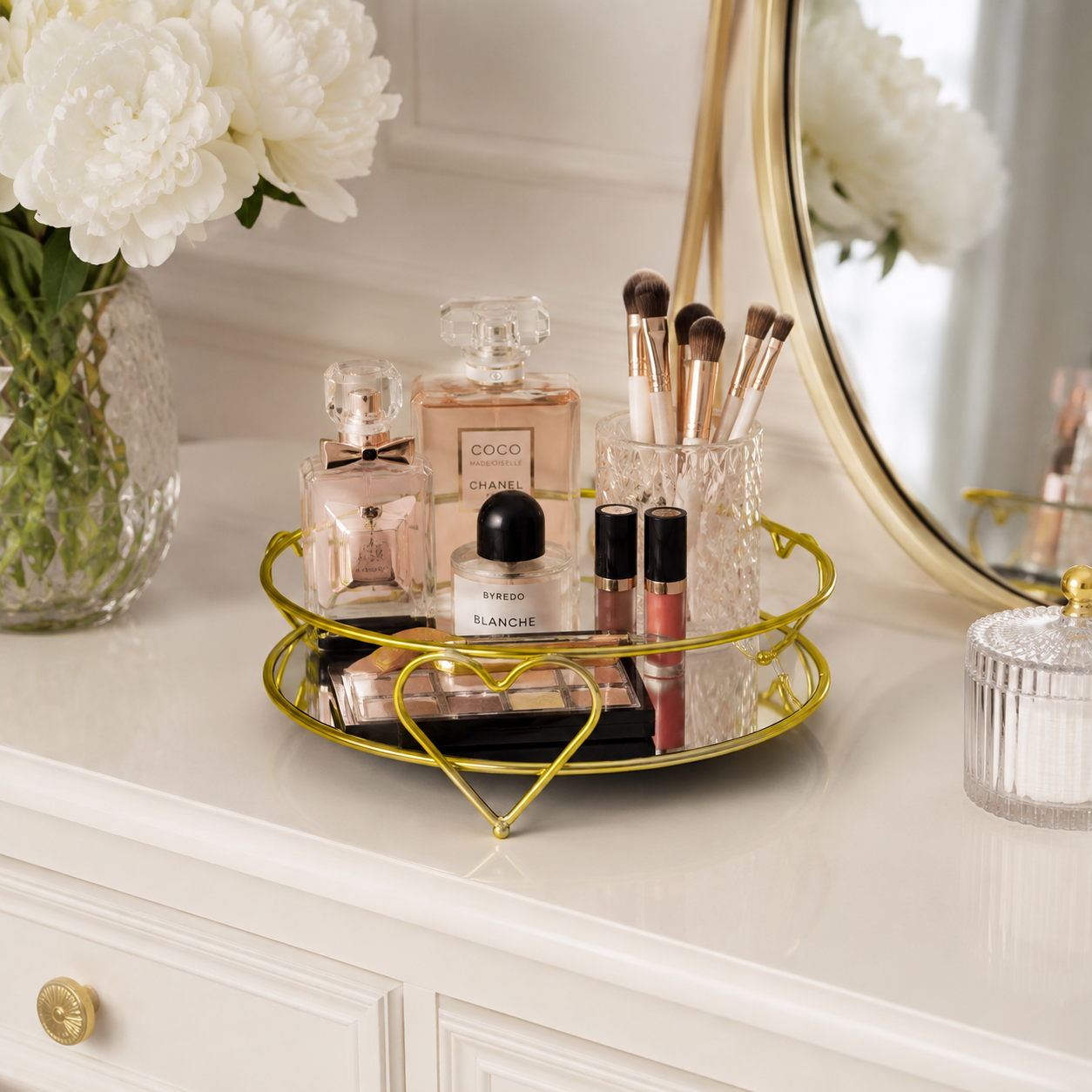 Luxury Golden Heart Design Cosmetic Organizer Tray